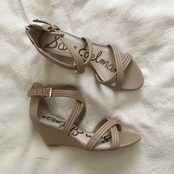 Sam Edelman | Sloan Wedges - Picture 3 of 8